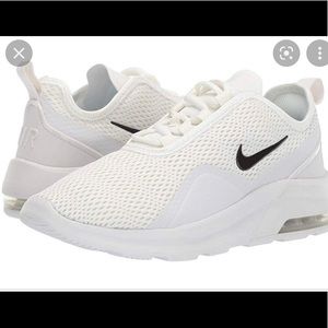 BRANDNEW NIKE AIRMAX MOTION 2